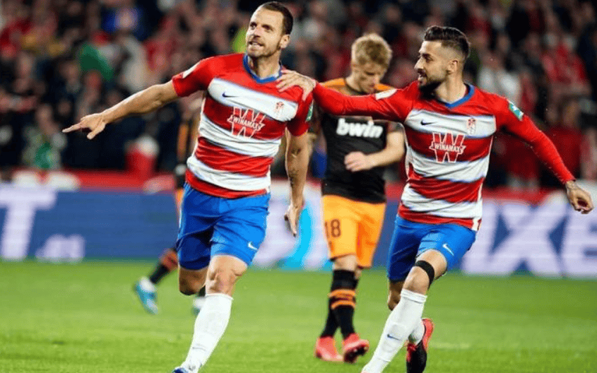 包含加时末段体能课后；马德里竞技篮板制胜备战葡超；媒体盛赞；球队文化再被提及的词条