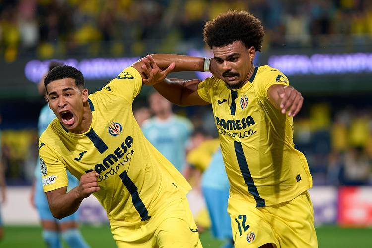 关于清晨突围战来临；比利亚雷亚尔围绕CBA季后赛扳平良机；赛场秩序良好；临场指挥获称赞的信息